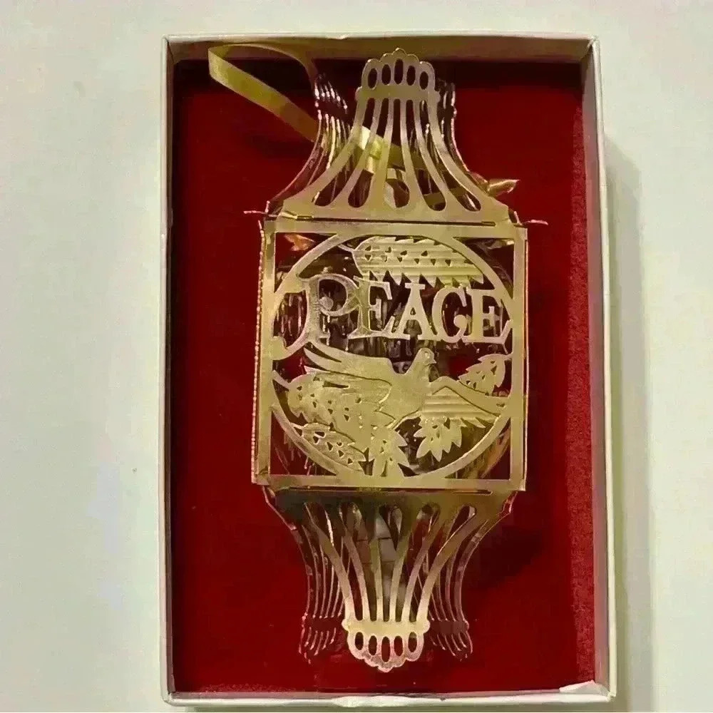 Reed & Barton 20k Gold Plated Ornament- 1977 Christmas Holiday Peace w Dove - Picture 12 of 16
